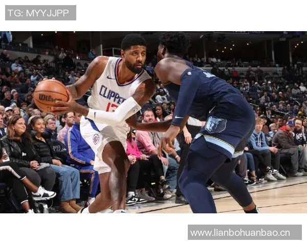 状态火热!凯姆·斯潘塞三分10中7轰生涯最高27分